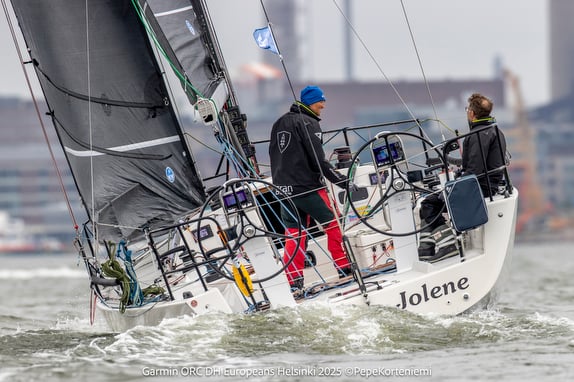 Wired logo with a pixelated design.