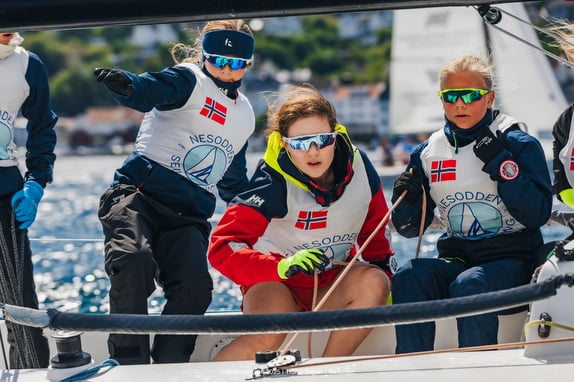 Wired logo with a pixelated design.