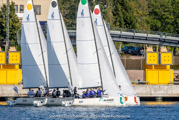 Wired logo with a pixelated design.