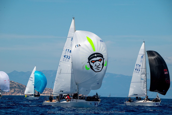 Wired logo with a pixelated design.