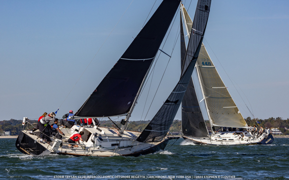 Wired logo with a pixelated design.