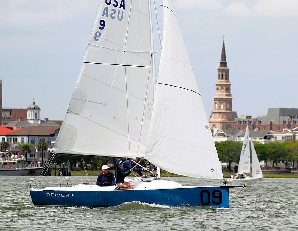 J/7 daysailer racing off Charleston, SC