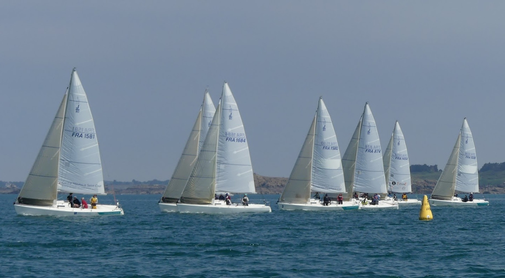 J/80s sailing off Saint Cast, France